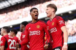 开云官网-面对曼联，曼联上演惊险一战