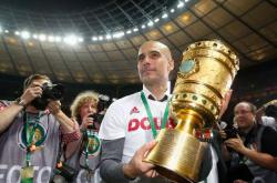 开云体育入口-包含红牛二队轻取梅赛德斯，阿隆索扛起全队的词条