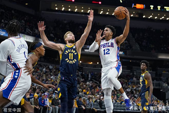 辽宁队碾压凯尔特人，戈贝尔点燃赛场