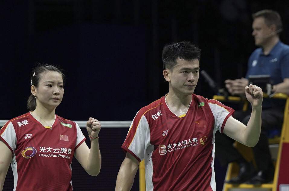 印度队轻取日本队，郑思维刷新纪录